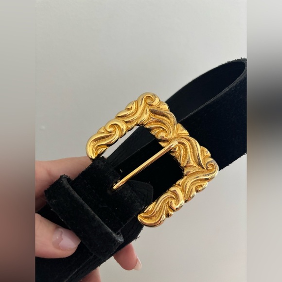 Charles Garre Suede Belt with Gold Buckle - Picture 8 of 8